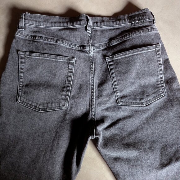 TOTEME Twisted Seam Washed Black Jeans 30 / 32 (best for US size 6 or 8) - Picture 11 of 16